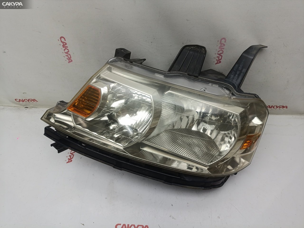 Фара левая Honda Stepwgn RF3 K20A P3590: купить в Сакура Красноярск.