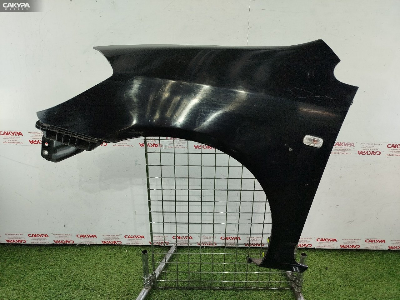 Крыло переднее левое Honda Stream RN1 D17A: купить в Сакура Красноярск.