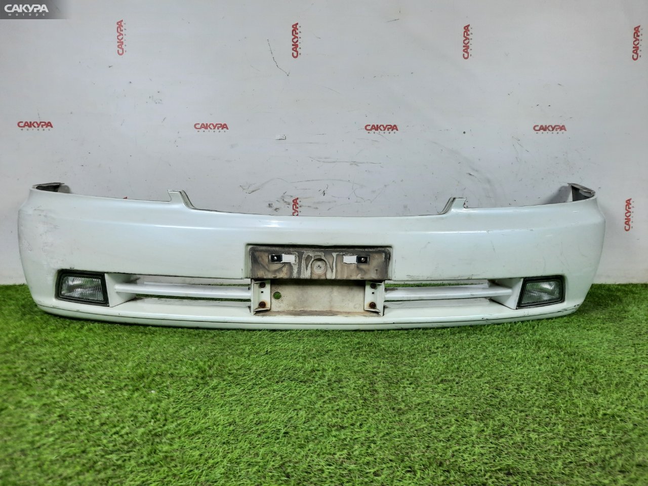 Бампер передний Nissan Laurel HC35 RB20DE A4A2: купить в Сакура Красноярск.
