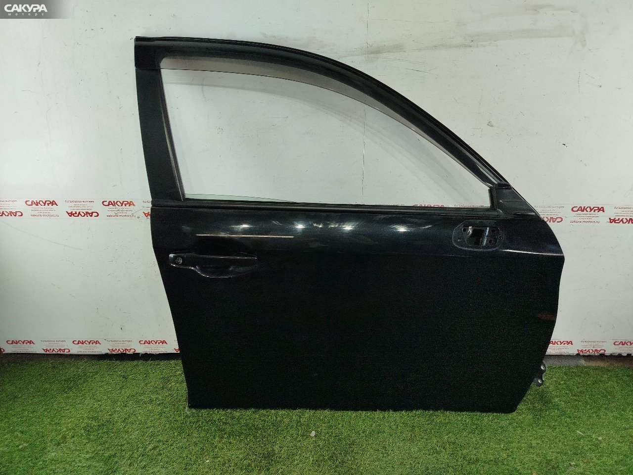 Дверь боковая передняя правая Toyota Corolla Fielder NZE161G 1NZ-FE: купить в Сакура Красноярск.