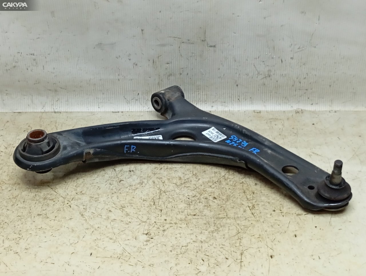 Рычаг подвески передний правый Toyota Corolla Fielder NZE161G 1NZ-FE: купить в Сакура Красноярск.
