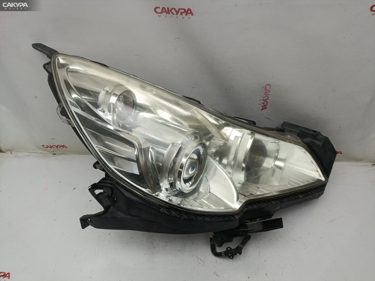 Фара правая Subaru Legacy BM9 EJ255 100-20061: купить в Сакура Красноярск.