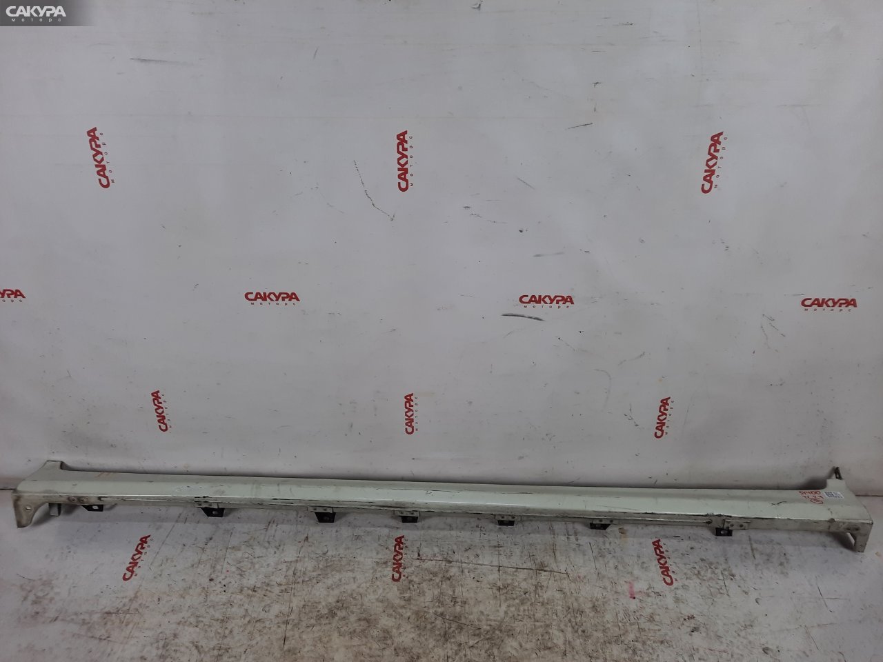 Порог правый Nissan Serena TC24 QR20DE: купить в Сакура Красноярск.