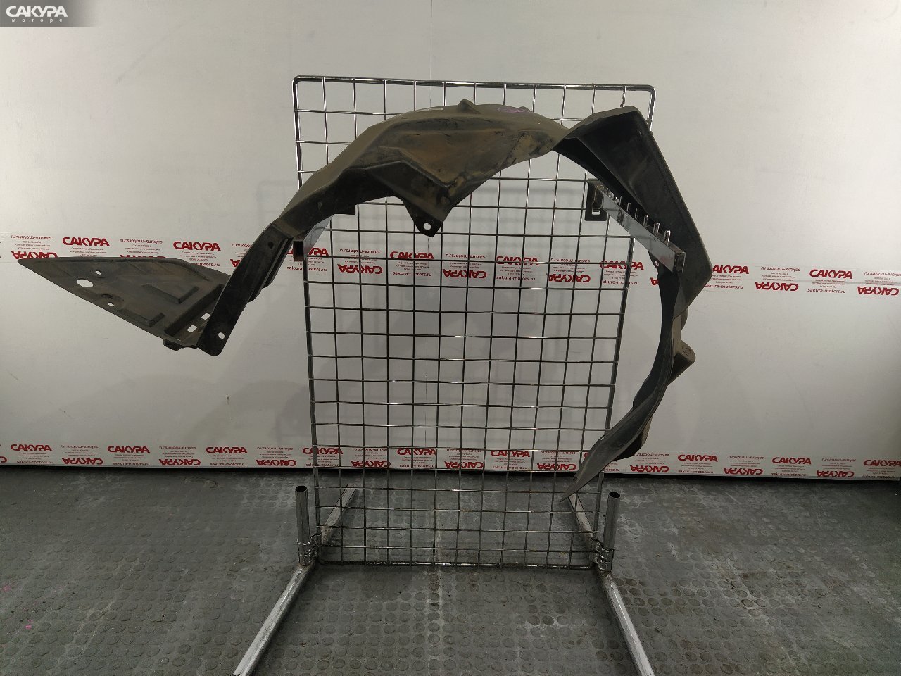 Подкрылок передний правый Mitsubishi Colt Z27A 4G15T: купить в Сакура Красноярск.