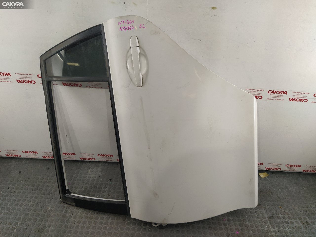 Дверь боковая задняя левая Toyota Corolla Fielder NZE144G 1NZ-FE: купить в Сакура Красноярск.