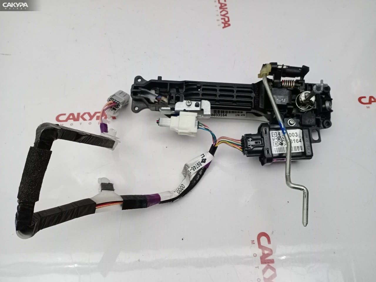 Ручка наружная передняя правая Toyota Corolla Fielder NZE144G 1NZ-FE: купить в Сакура Красноярск.