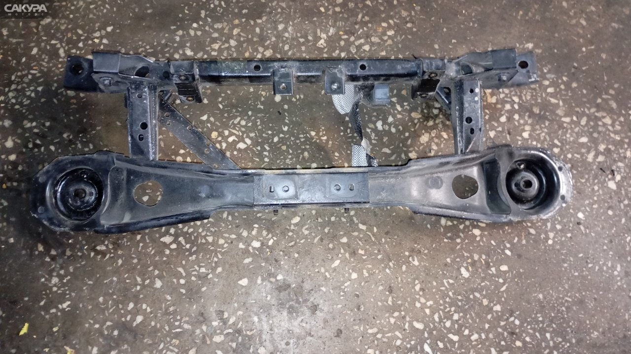 Балка поперечная задняя Mazda Axela BK5P ZY-VE: купить в Сакура Красноярск.
