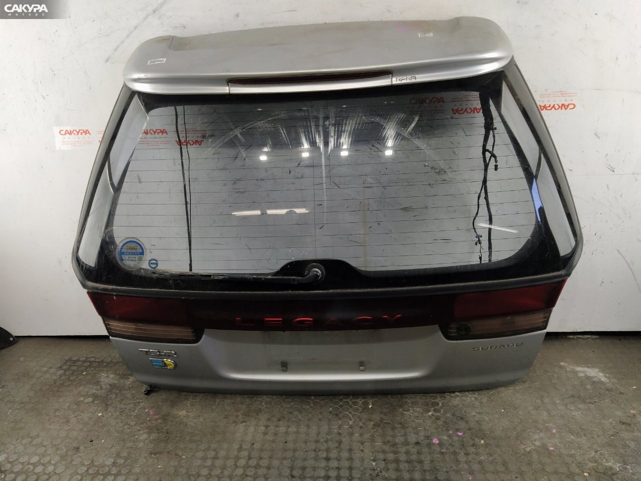 Дверь багажника Subaru Legacy BG5 EJ20D: купить в Сакура Красноярск.