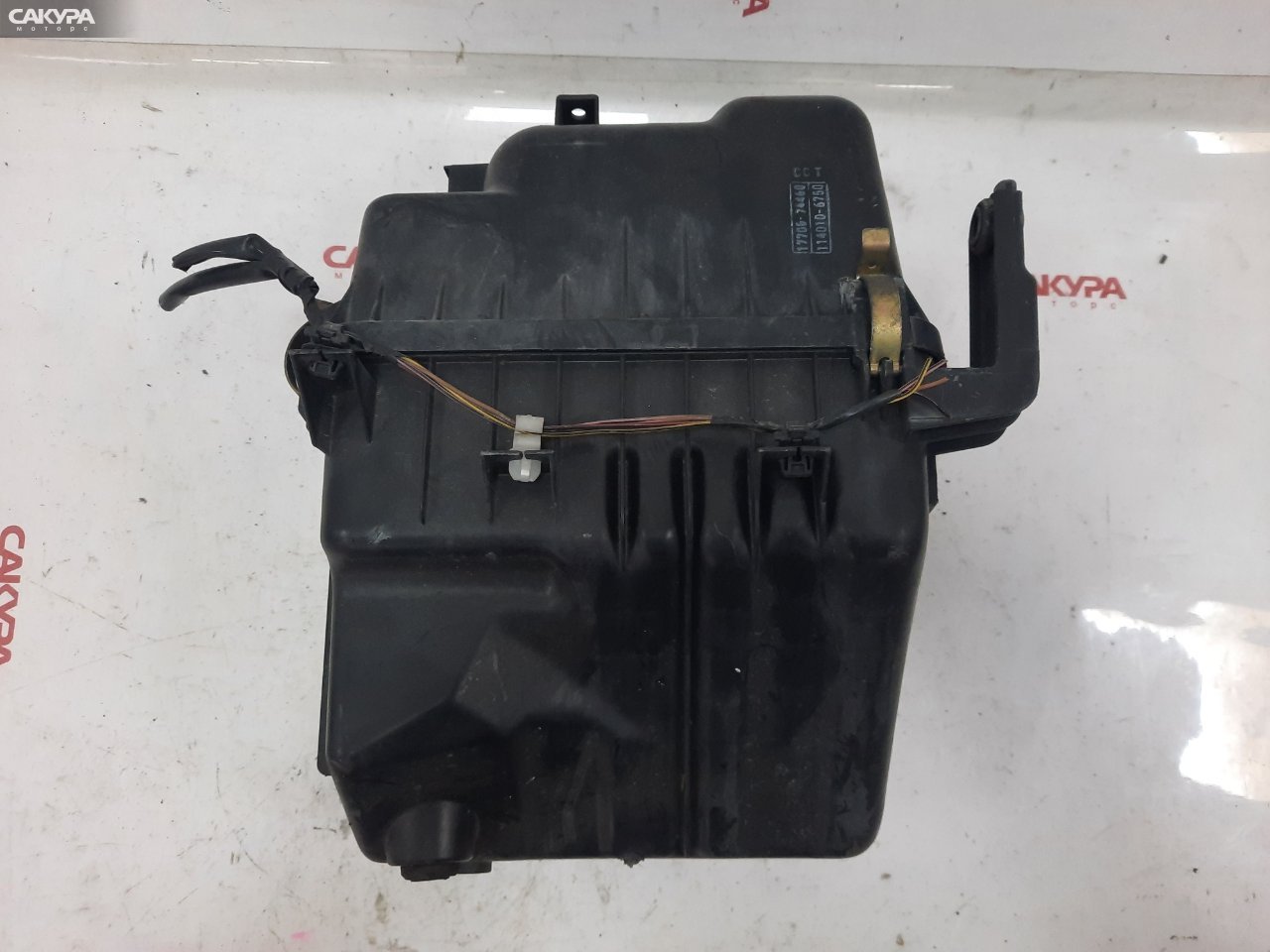 Корпус воздушного фильтра Toyota Townace Noah SR50G 3S-FE: купить в Сакура Красноярск.