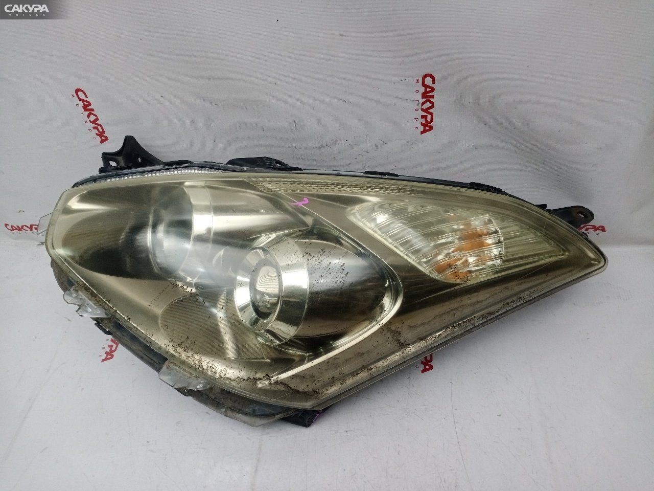 Фара левая Toyota Wish ZNE10G 1ZZ-FE 68-13: купить в Сакура Красноярск.