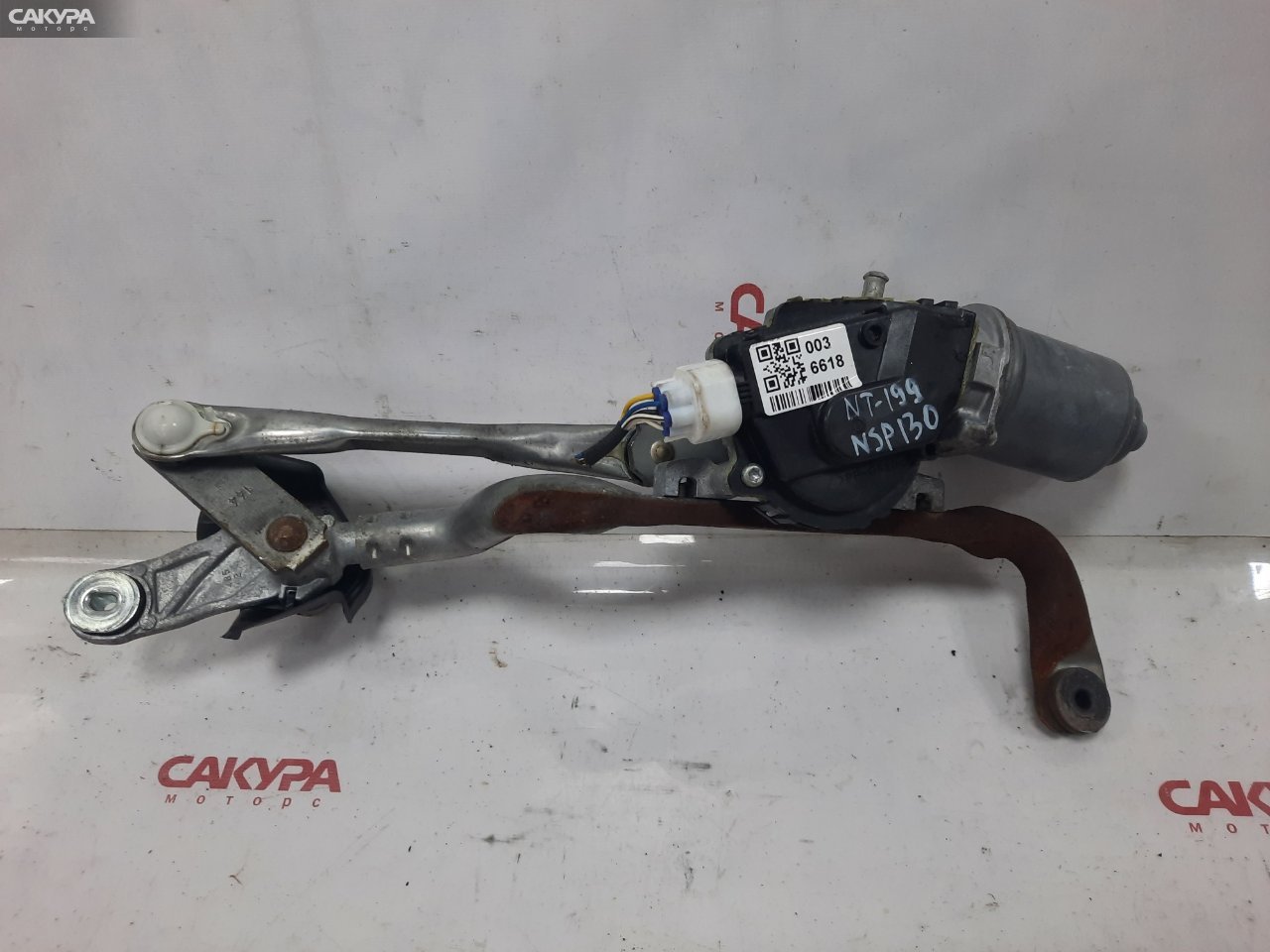 Привод дворников передний Toyota Vitz NSP130 1NR-FE: купить в Сакура Красноярск.