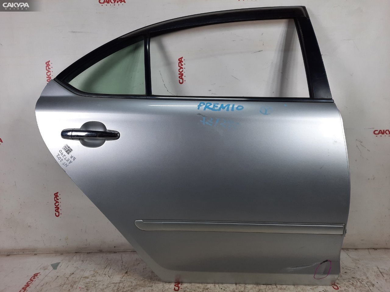 Дверь боковая задняя правая Toyota Premio AZT240 1AZ-FSE: купить в Сакура Красноярск.