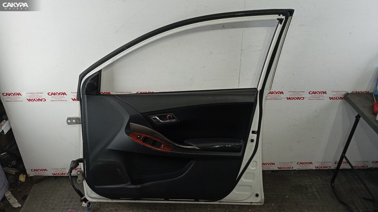 Дверь боковая передняя правая Toyota Allion ZRT261 3ZR-FAE: купить в Сакура Красноярск.