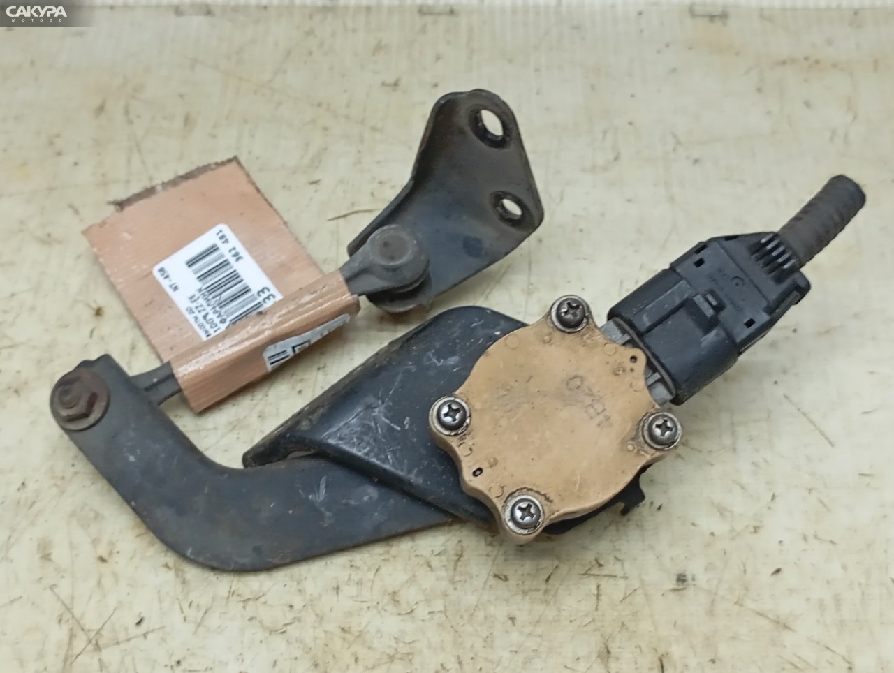 Датчик высоты дорожного просвета задний Toyota Wish ZNE10G 1ZZ-FE: купить в Сакура Красноярск.