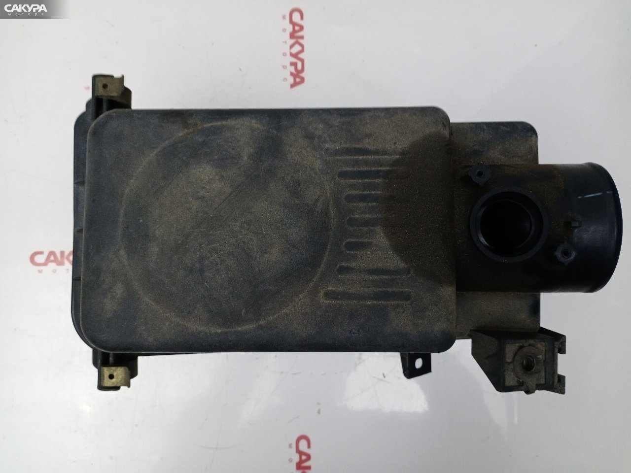 Корпус воздушного фильтра Toyota Wish ZNE10G 1ZZ-FE: купить в Сакура Красноярск.