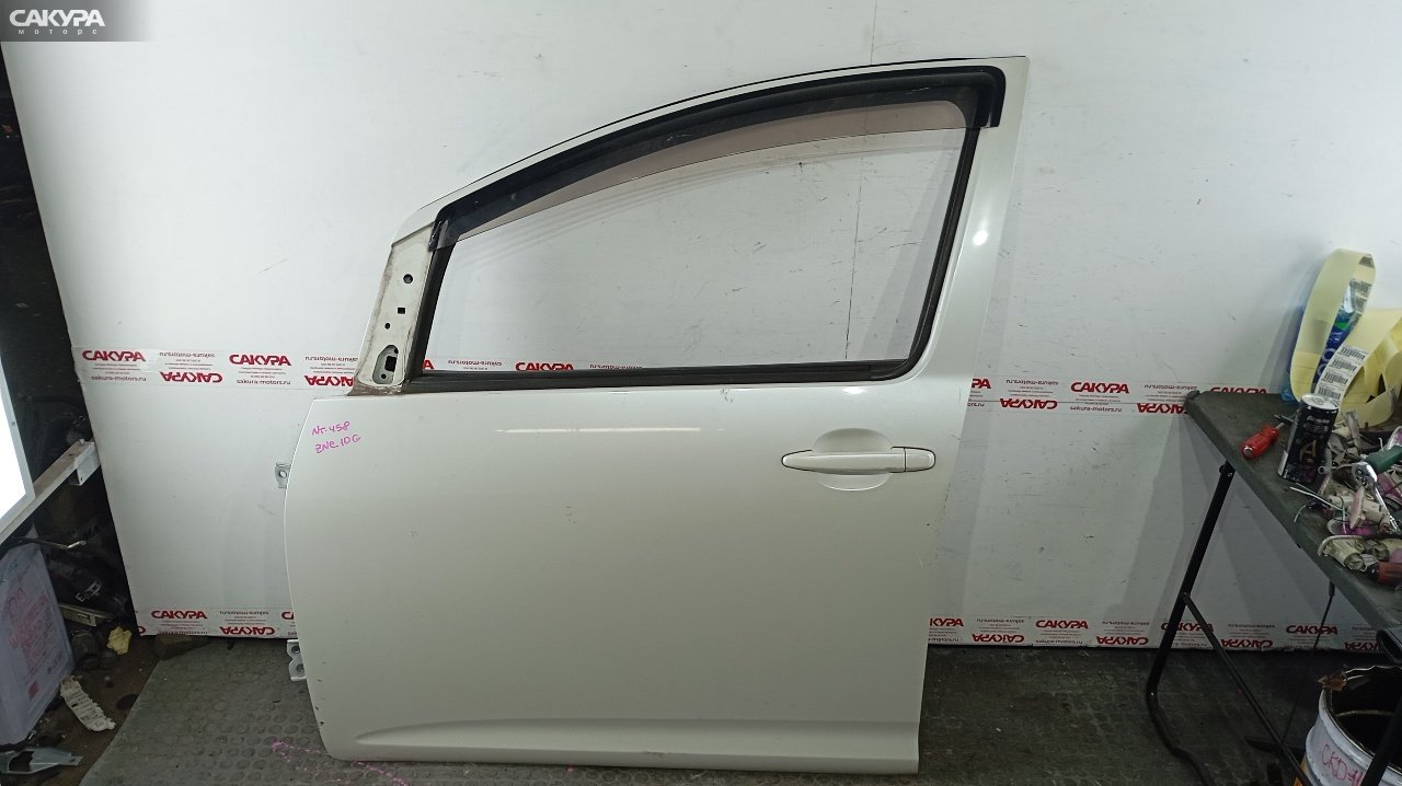 Дверь боковая передняя левая Toyota Wish ZNE10G 1ZZ-FE: купить в Сакура Красноярск.