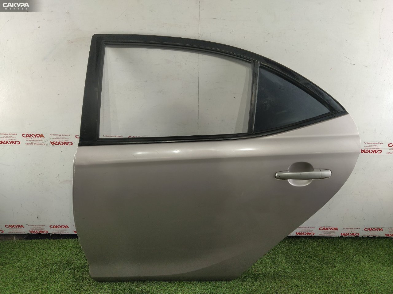 Дверь боковая задняя левая Toyota Allion AZT240 1AZ-FSE: купить в Сакура Красноярск.