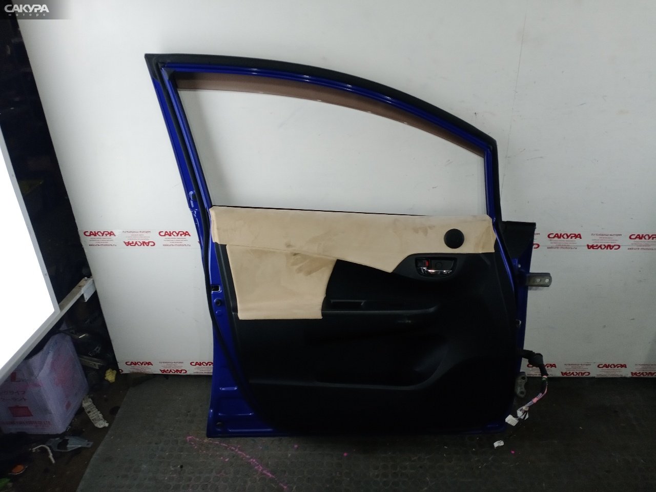 Дверь боковая передняя левая Subaru Trezia NСP120X 1NZ-FE: купить в Сакура Красноярск.