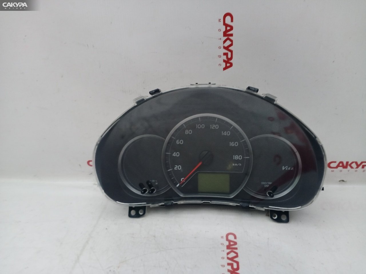 Панель приборов Toyota Vitz NSP130 1NR-FE: купить в Сакура Красноярск.