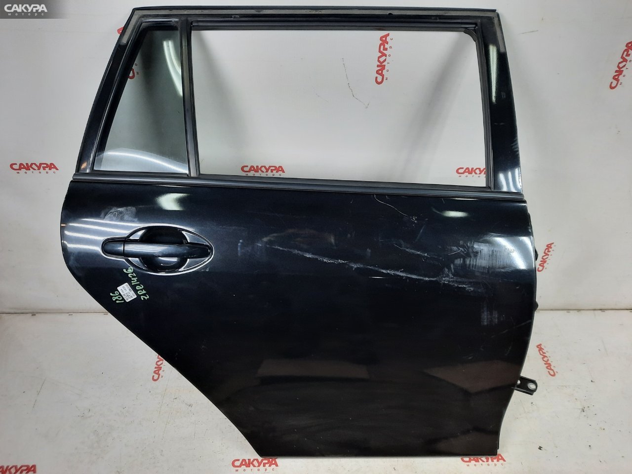 Дверь боковая задняя правая Toyota Corolla Fielder ZRE142G 2ZR-FE: купить в Сакура Красноярск.
