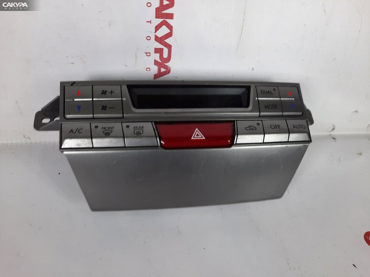 Блок управления климат-контролем Subaru Legacy BM9 EJ253: купить в Сакура Красноярск.