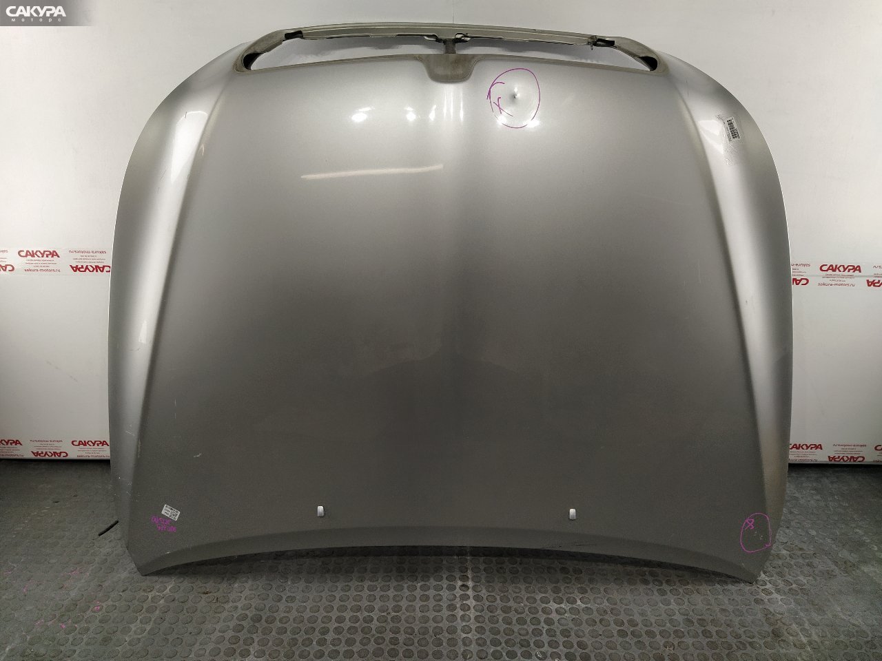 Капот Toyota Brevis JCG10 1JZ-FSE: купить в Сакура Красноярск.