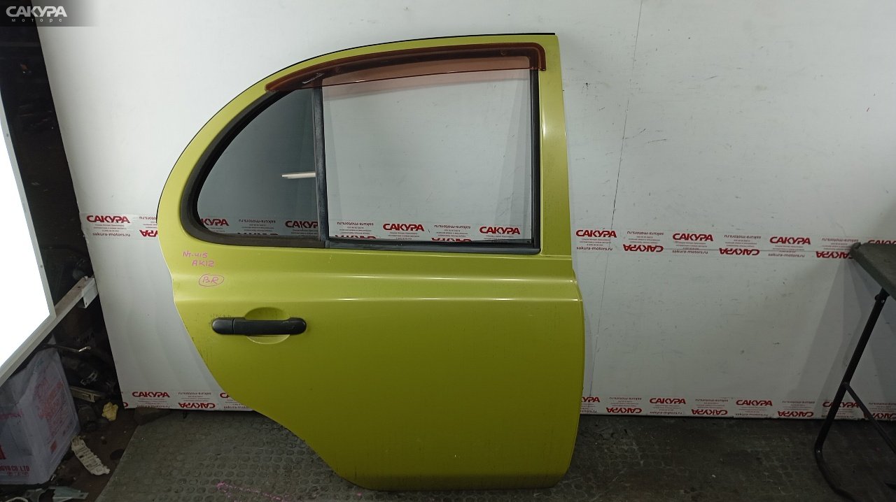 Дверь боковая задняя правая Nissan March AK12 CR12DE: купить в Сакура Красноярск.