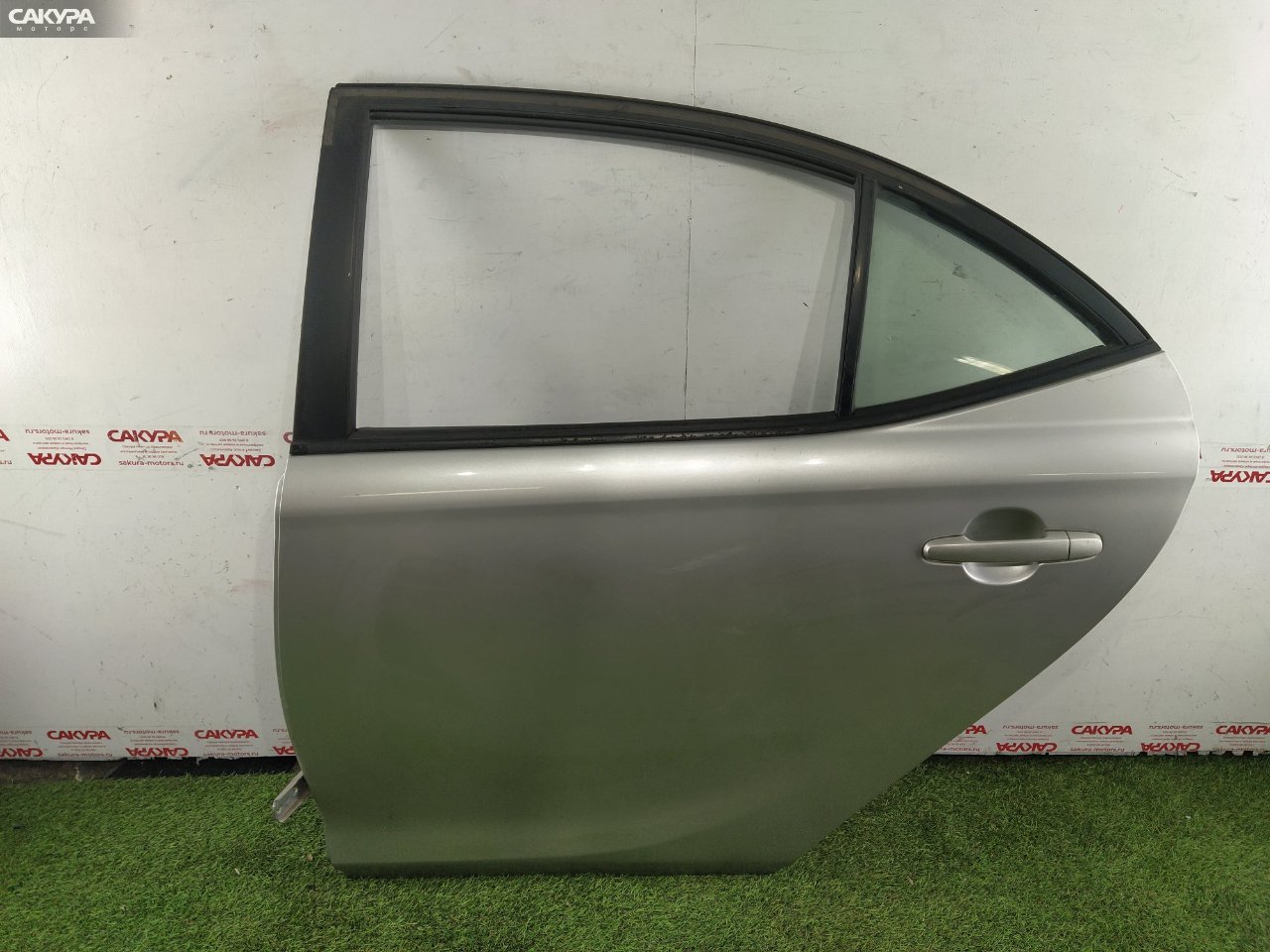 Дверь боковая задняя левая Toyota Allion AZT240 1AZ-FSE: купить в Сакура Красноярск.