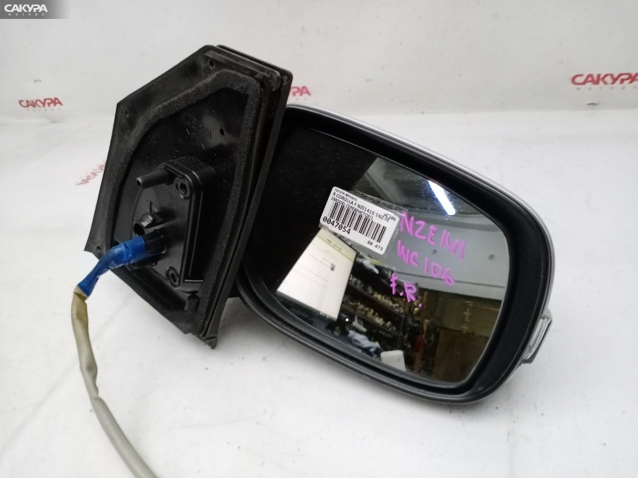 Зеркало боковое правое Toyota Corolla Fielder NZE141G 1NZ-FE: купить в Сакура Красноярск.