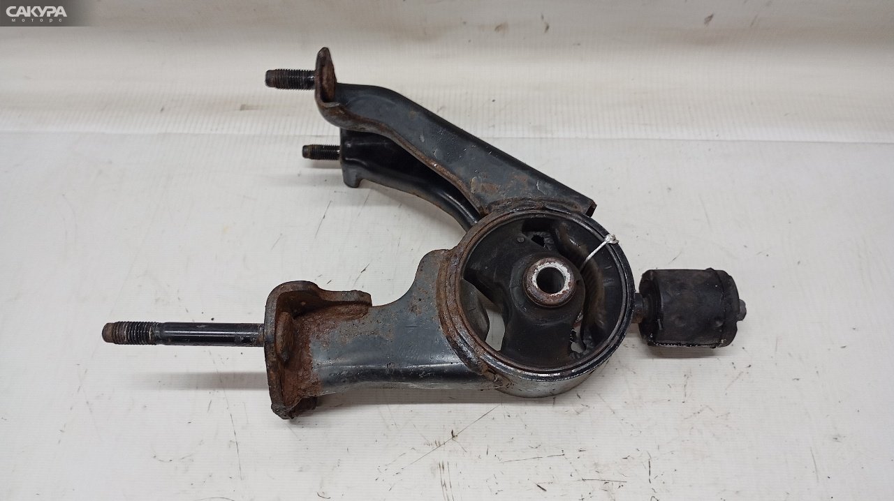 Подушка двигателя задняя Toyota Corolla Axio NZE141 1NZ-FE: купить в Сакура Красноярск.
