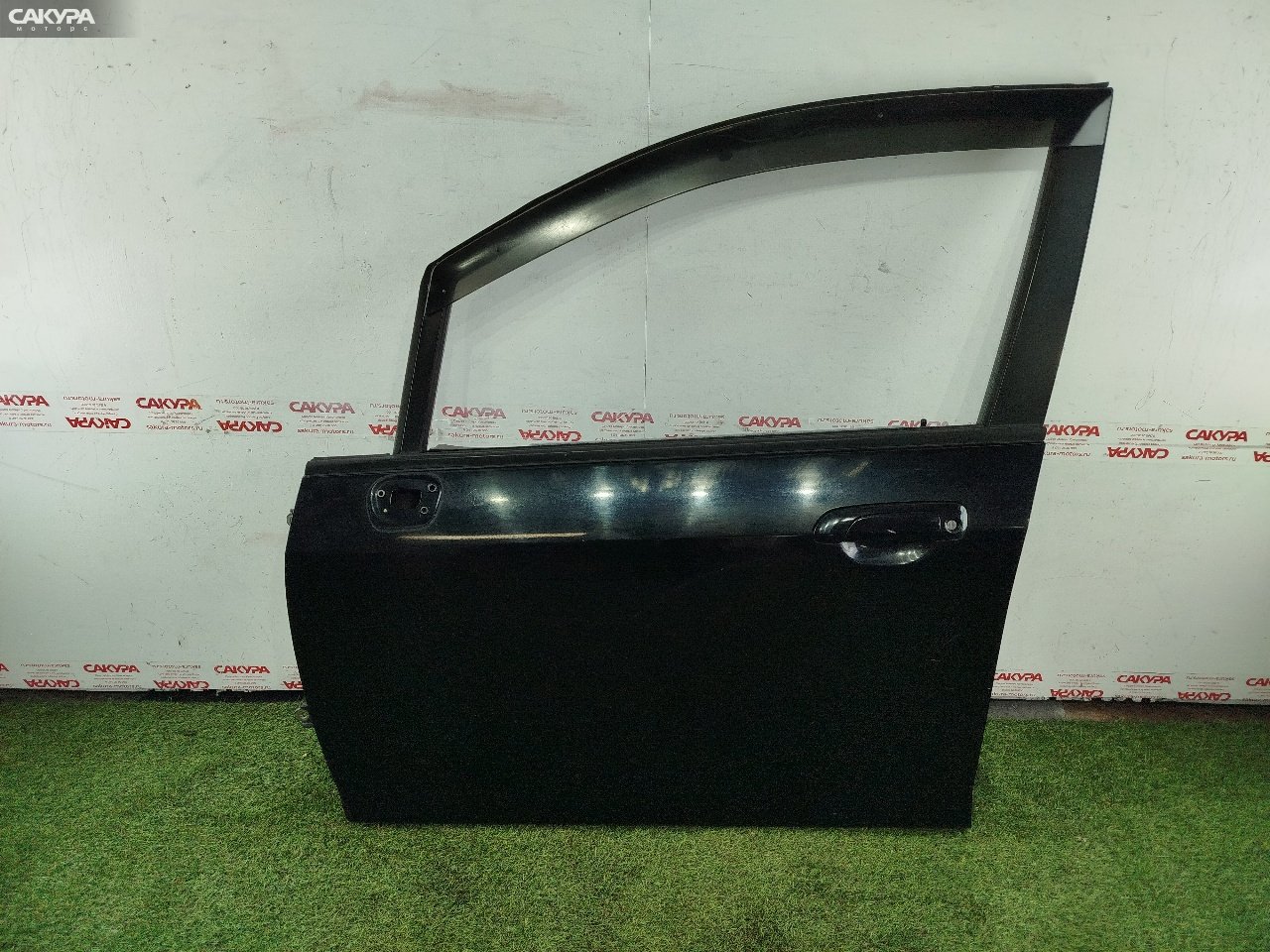 Дверь боковая передняя левая Honda FIT GD1 L13A: купить в Сакура Красноярск.