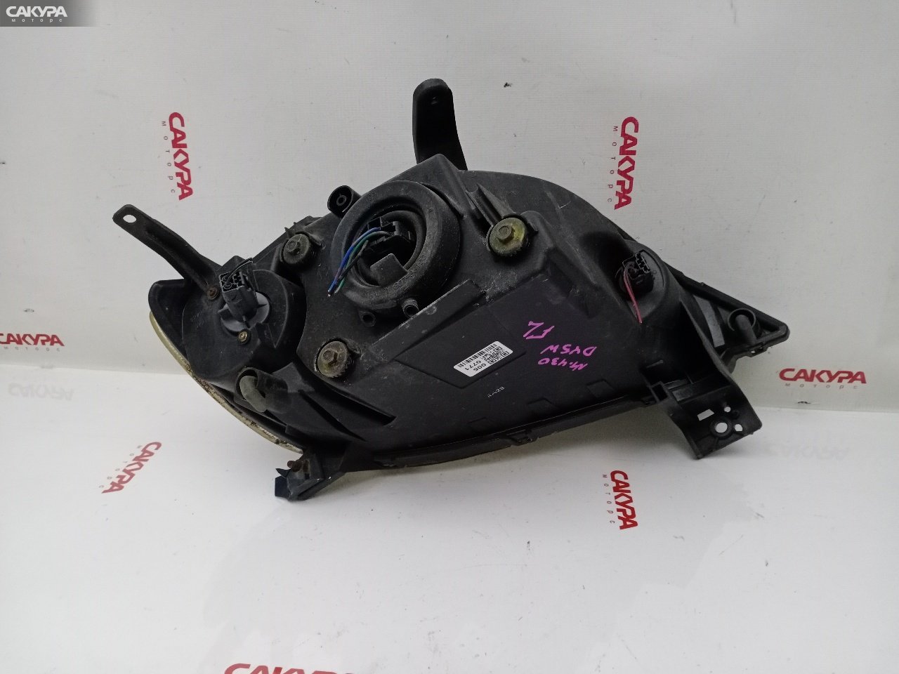 Фара левая Mazda Demio DY5W ZY-VE P1919: купить в Сакура Красноярск.