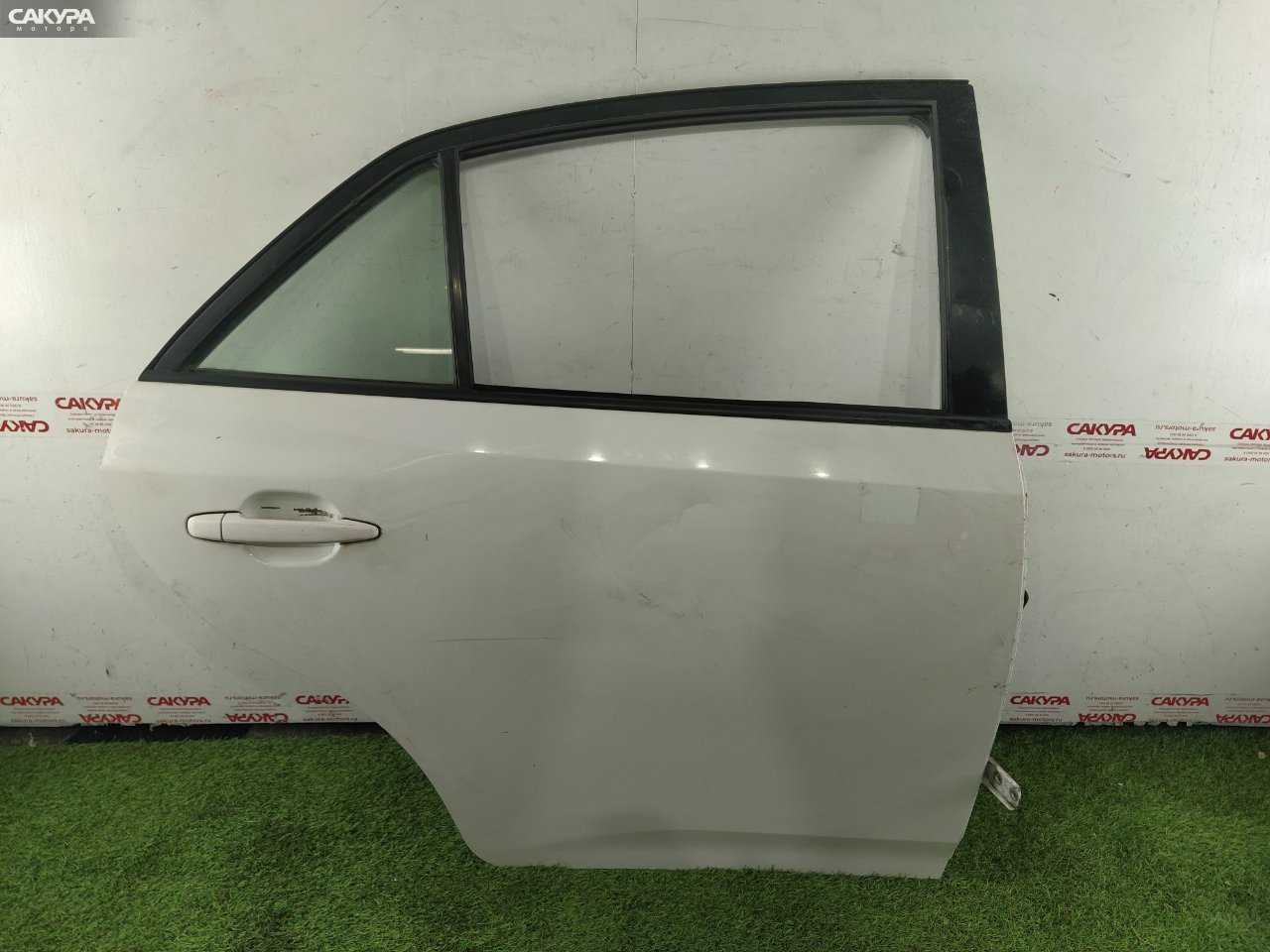 Дверь боковая задняя правая Toyota Allion ZRT261 3ZR-FAE: купить в Сакура Красноярск.