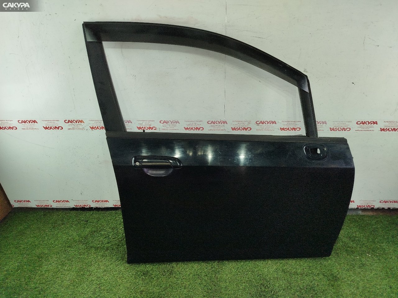 Дверь боковая передняя правая Honda FIT GD1 L13A: купить в Сакура Красноярск.