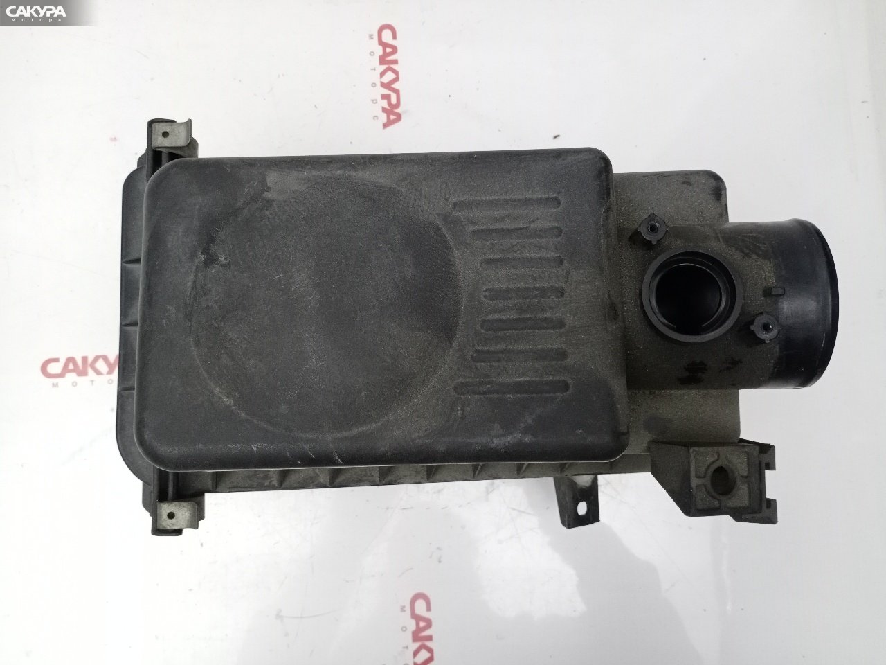 Корпус воздушного фильтра Toyota Wish ZNE10G 1ZZ-FE: купить в Сакура Красноярск.