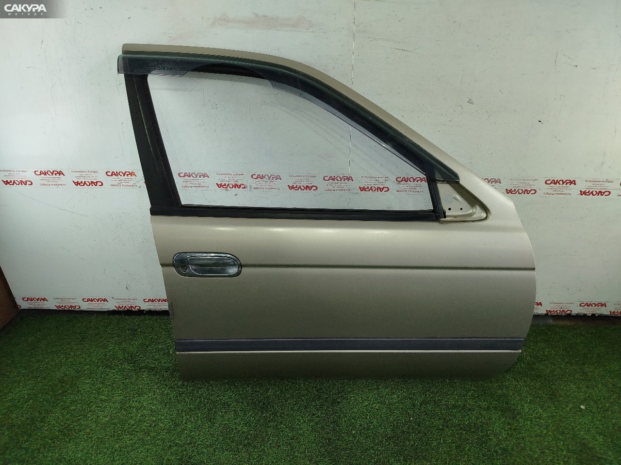 Дверь боковая передняя правая Nissan Sunny FB15 QG15DE: купить в Сакура Красноярск.