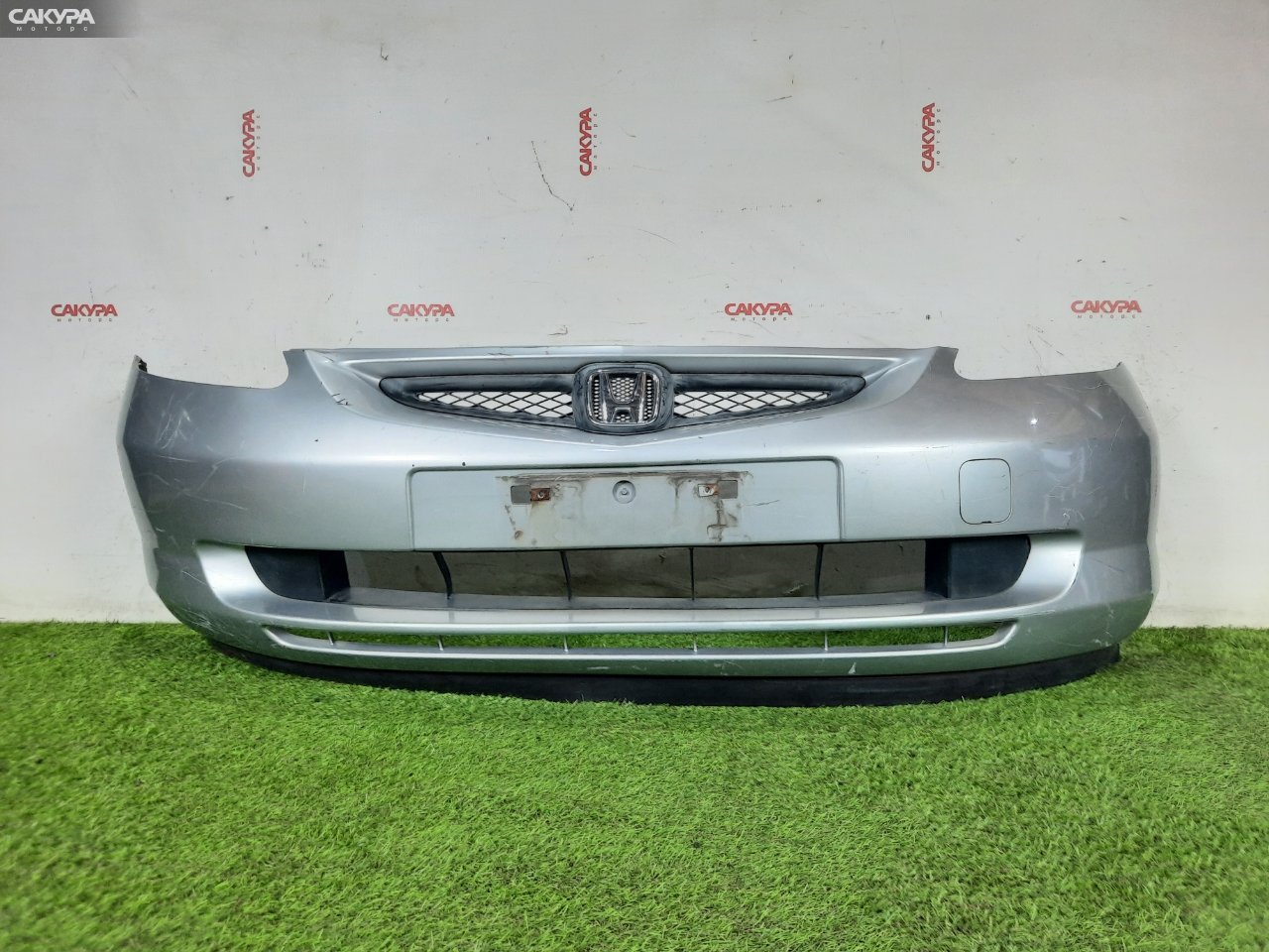 Бампер передний Honda FIT GD1 L13A A4A2: купить в Сакура Красноярск.
