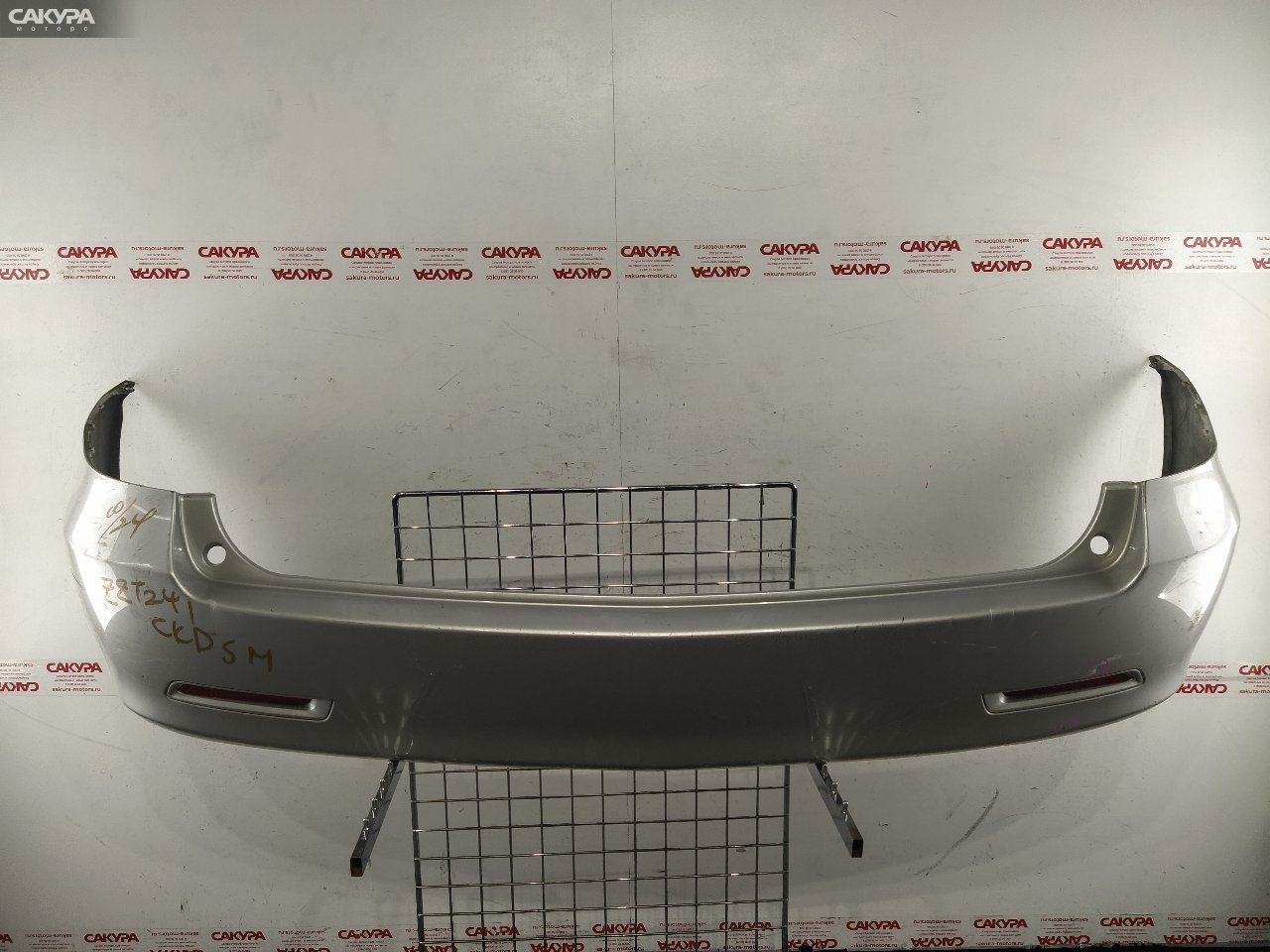 Бампер задний Toyota Caldina ZZT241W 1ZZ-FE: купить в Сакура Красноярск.