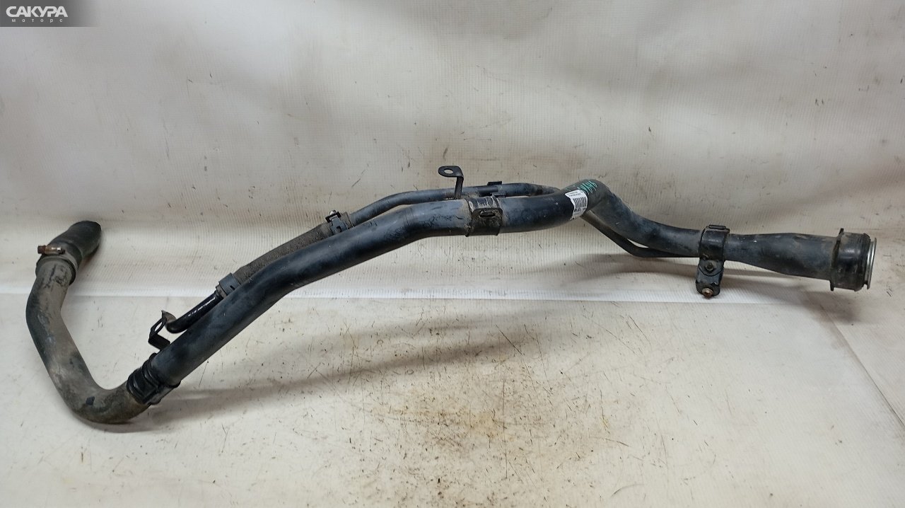 Горловина топливного бака Toyota Ipsum ACM21W 2AZ-FE: купить в Сакура Красноярск.