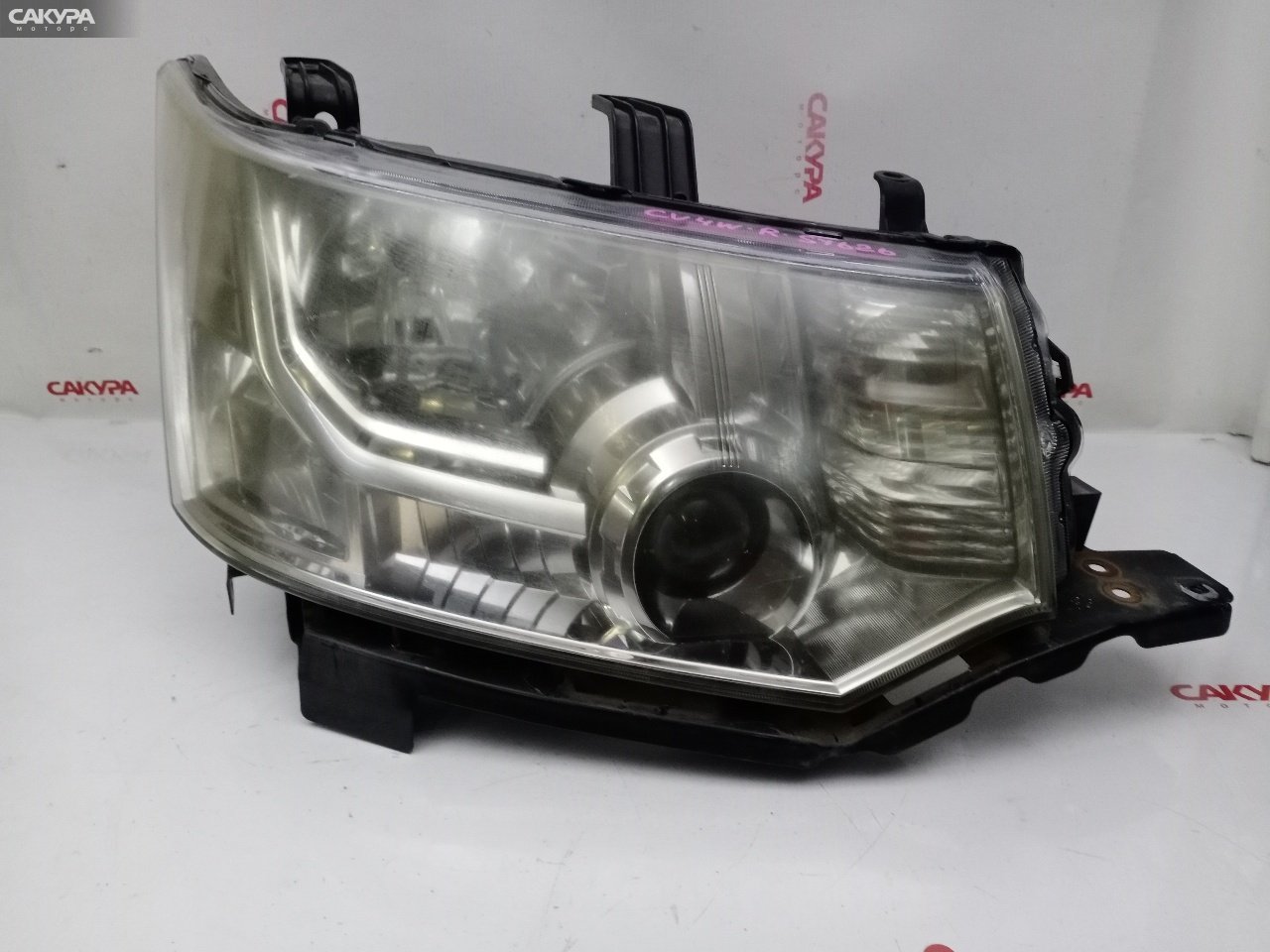 Фара правая Mitsubishi Delica D:5 CV4W 4B11 100-87918: купить в Сакура Красноярск.