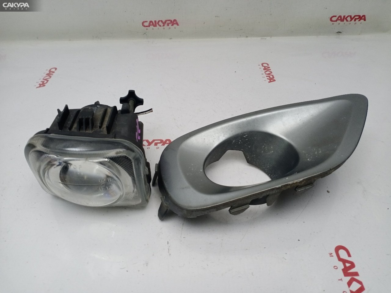 Фара противотуманная правая Subaru Legacy BP5 EJ203 114-20751: купить в Сакура Красноярск.