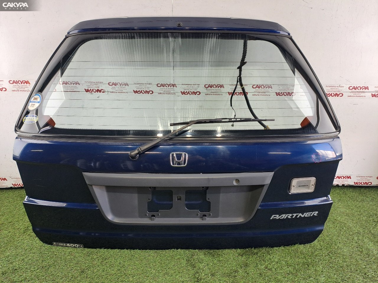 Дверь багажника Honda Partner EY7 D15B: купить в Сакура Красноярск.