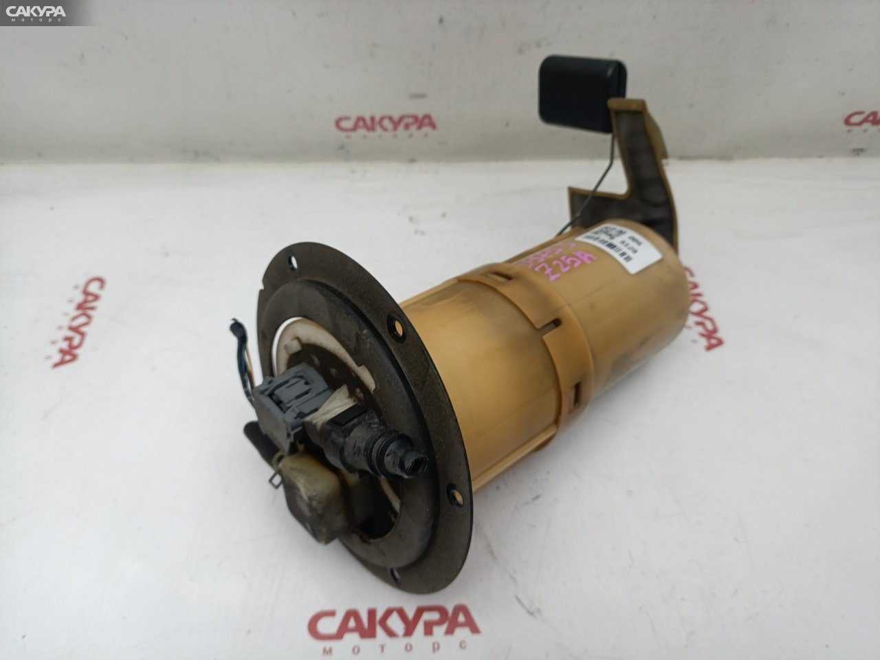 Насос топливный Mitsubishi Colt Z25A 4G19: купить в Сакура Красноярск.