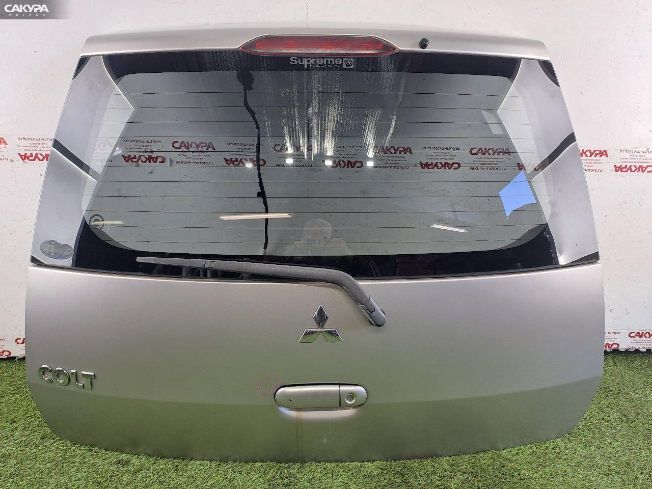 Дверь багажника Mitsubishi Colt Z25A 4G19: купить в Сакура Красноярск.