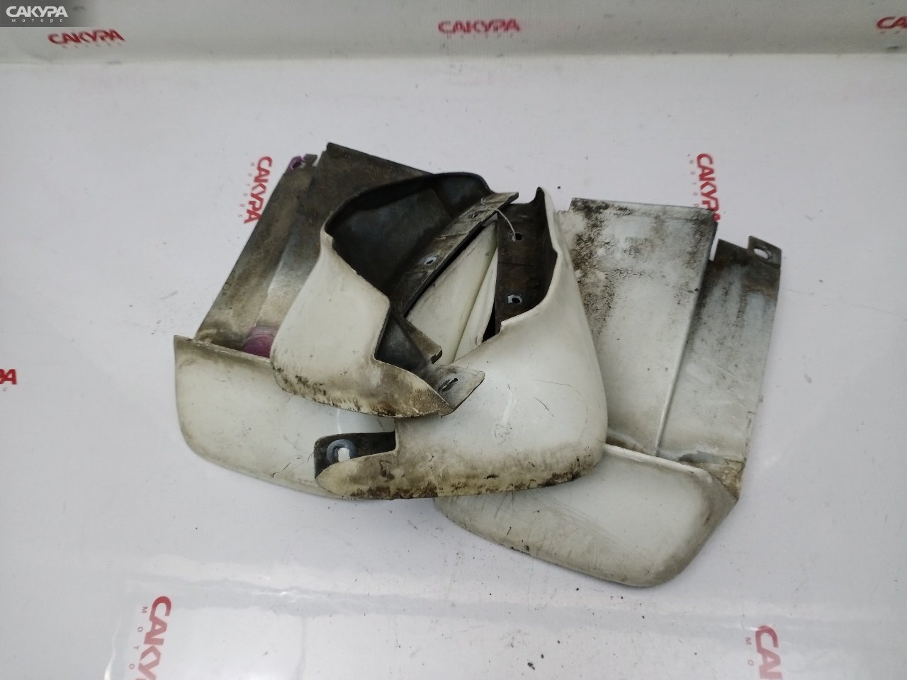 Брызговик Honda Stream RN3 K20A: купить в Сакура Красноярск.