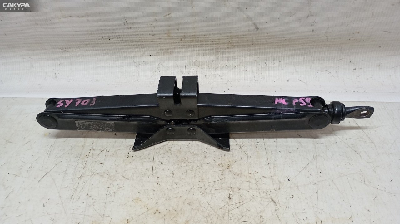 Домкрат Toyota Probox NCP59G 1NZ-FE: купить в Сакура Красноярск.