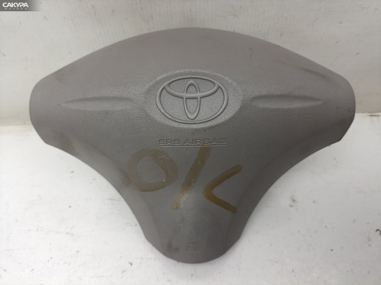 Аирбаг водительский правый Toyota Platz SCP11 1SZ-FE: купить в Сакура Красноярск.