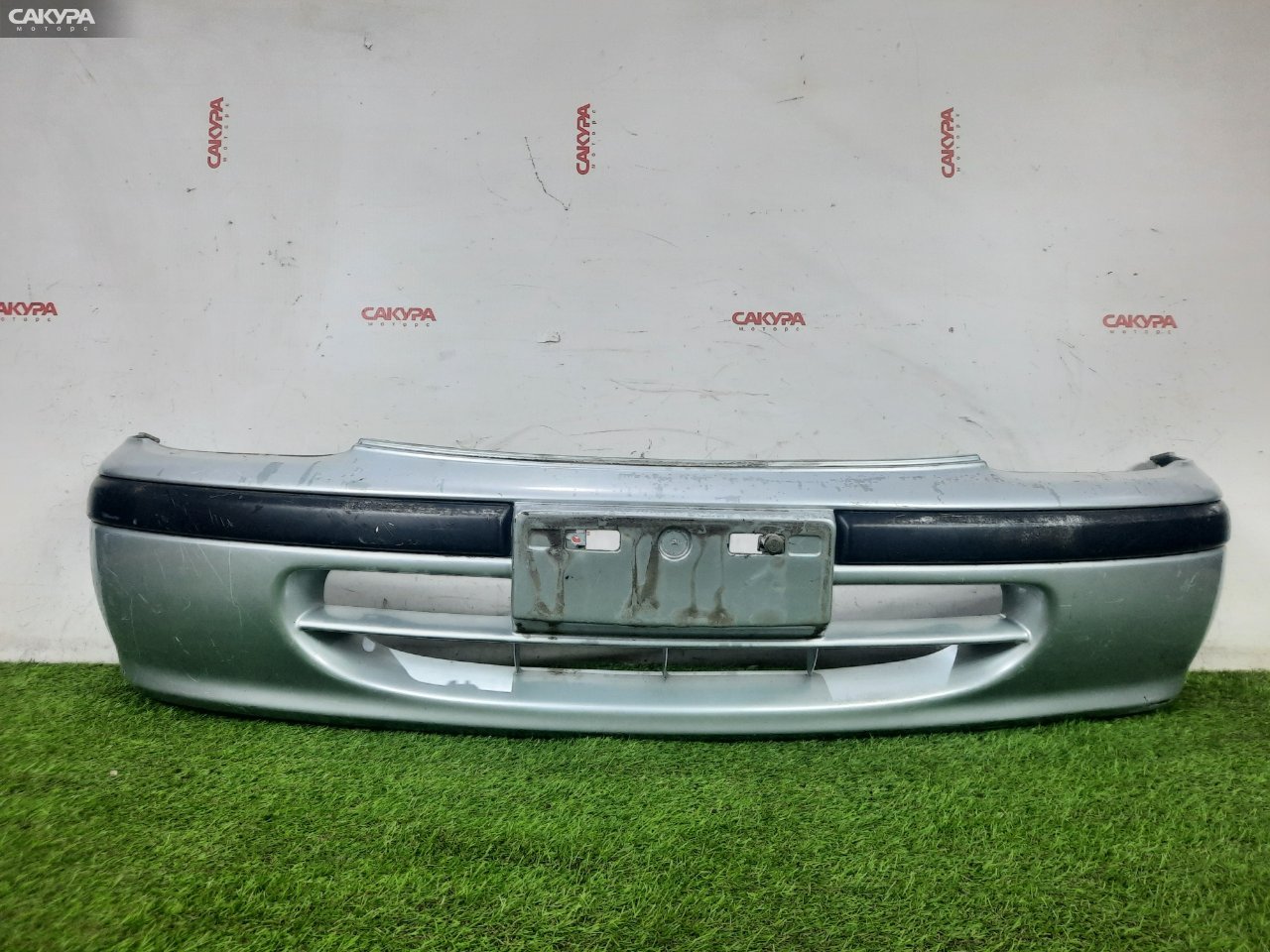 Бампер передний Nissan March K11 CG10DE Y1A4A2: купить в Сакура Красноярск.