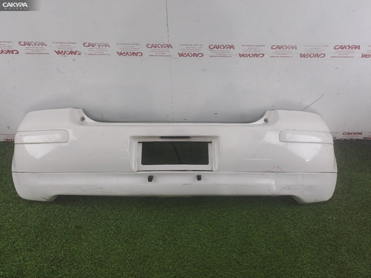 Бампер задний Toyota Vitz SCP13 2SZ-FE A2U2U1U2U1: купить в Сакура Красноярск.