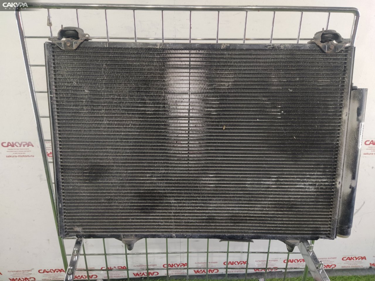 Радиатор кондиционера Toyota Vitz SCP13 2SZ-FE: купить в Сакура Красноярск.